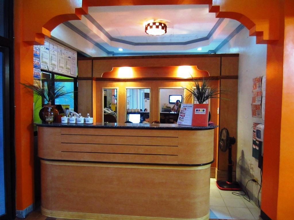 Maribago Seaview Pensione And Spa Lapu-Lapu City Eksteriør billede